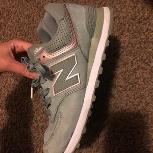 New balance shoes